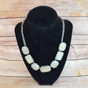 Loft Chunky Statement Necklace Green Silver 3 Stra